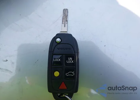 2007 Volvo V70 R from USA, damaged, VIN YV1SJ527272622489